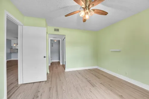 2301 Sabal Ridge Court Palm Beach Gardens FL 33418