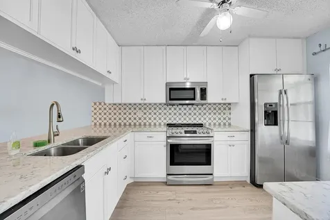 2301 Sabal Ridge Court Palm Beach Gardens FL 33418