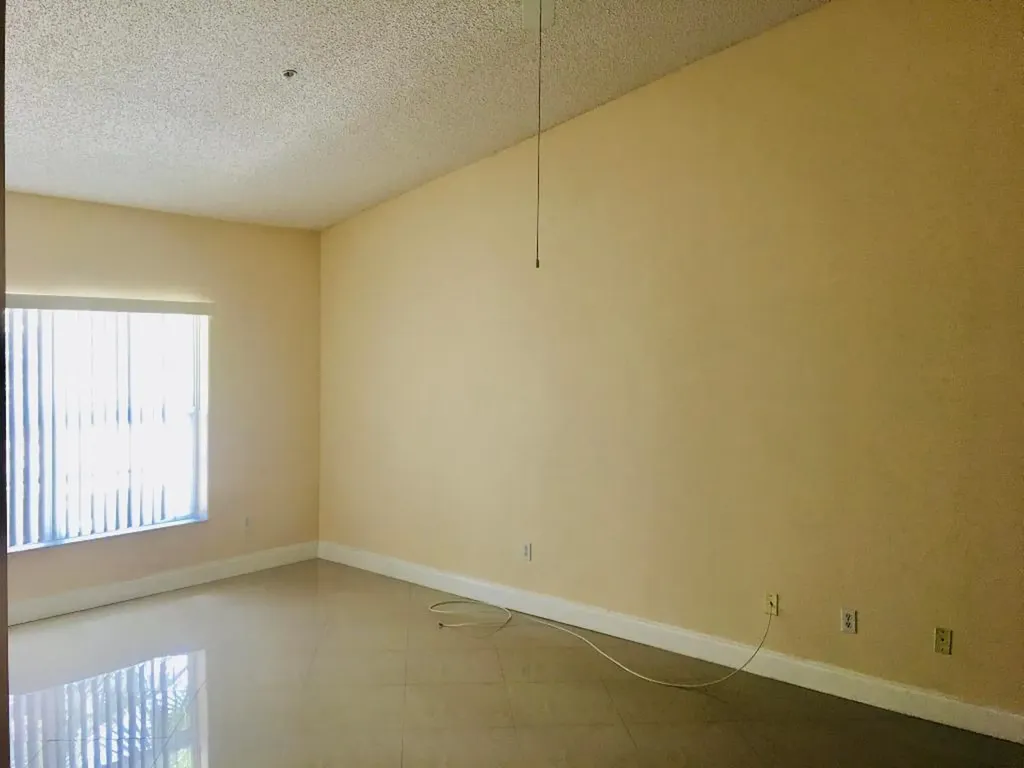 5016 Lantana Road Lake Worth FL 33463