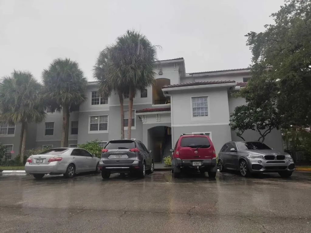 5016 Lantana Road Lake Worth FL 33463
