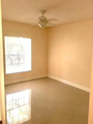 5016 Lantana Road Lake Worth FL 33463