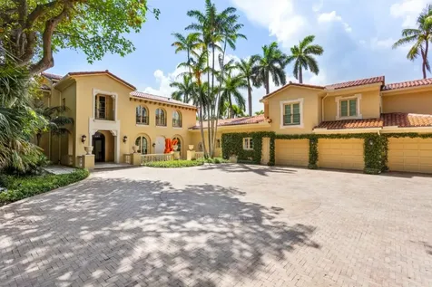 226 Via Las Brisas Palm Beach FL 33480