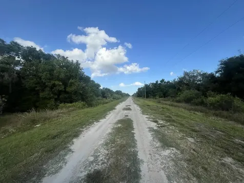 17774 NW 254th Street Okeechobee FL 34972