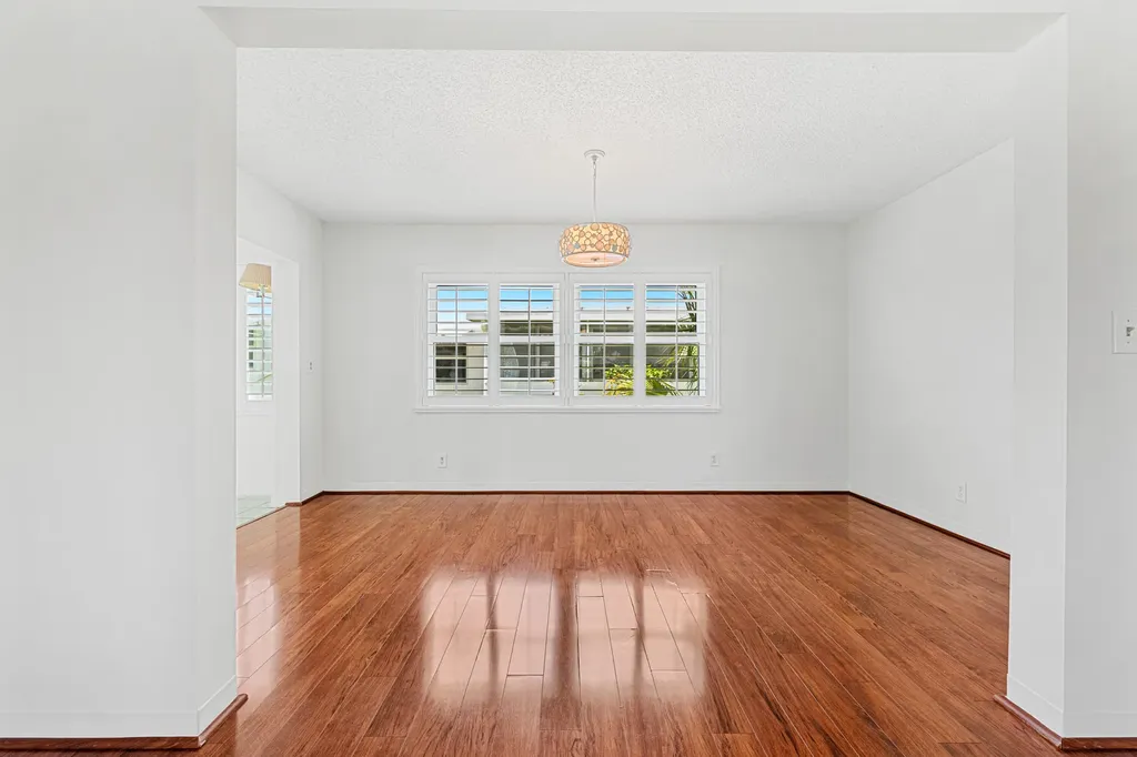 2198 SW 12th Avenue Boynton Beach FL 33426