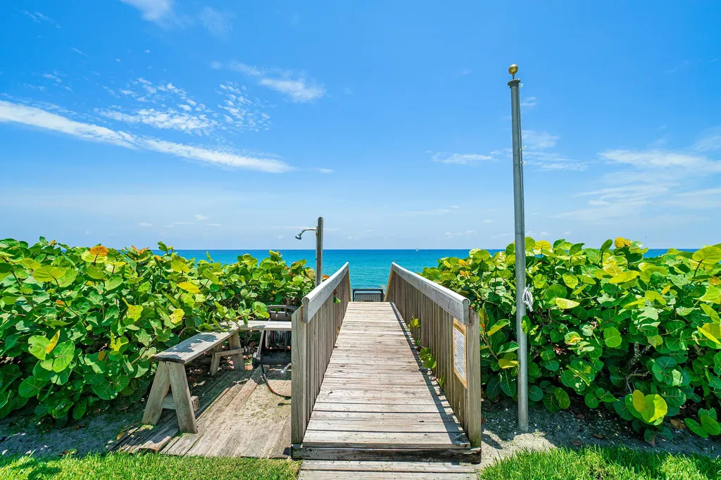 2000 S Ocean Boulevard Palm Beach FL 33480