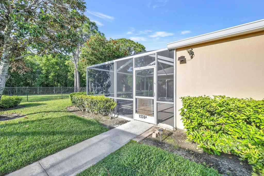 1236 NW Sun Terrace Circle Port St Lucie FL 34986