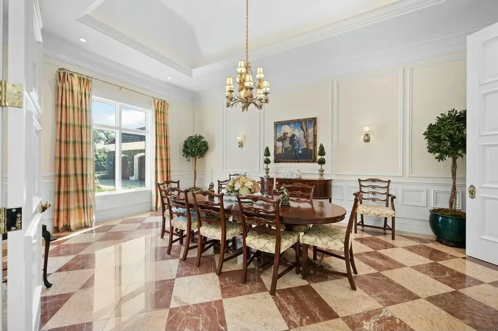 100 Harbor Way Jupiter Island FL 33455