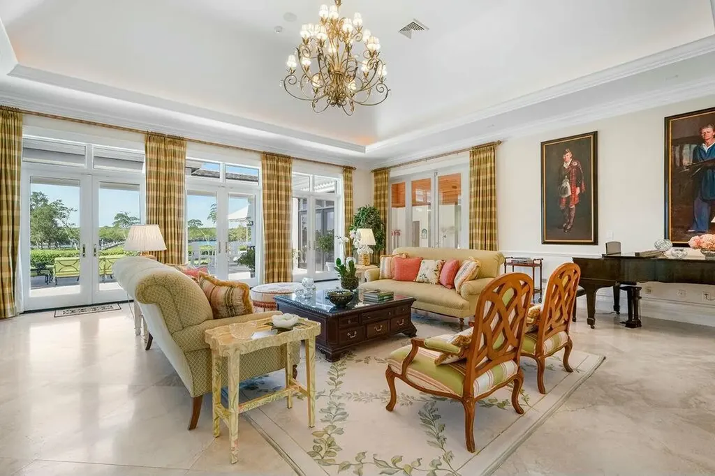 100 Harbor Way Jupiter Island FL 33455