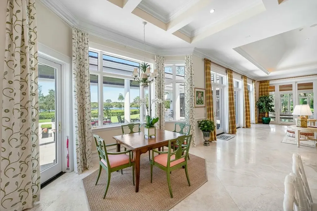 100 Harbor Way Jupiter Island FL 33455