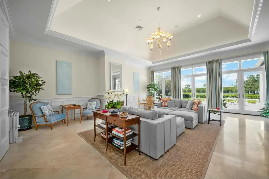 100 Harbor Way Jupiter Island FL 33455
