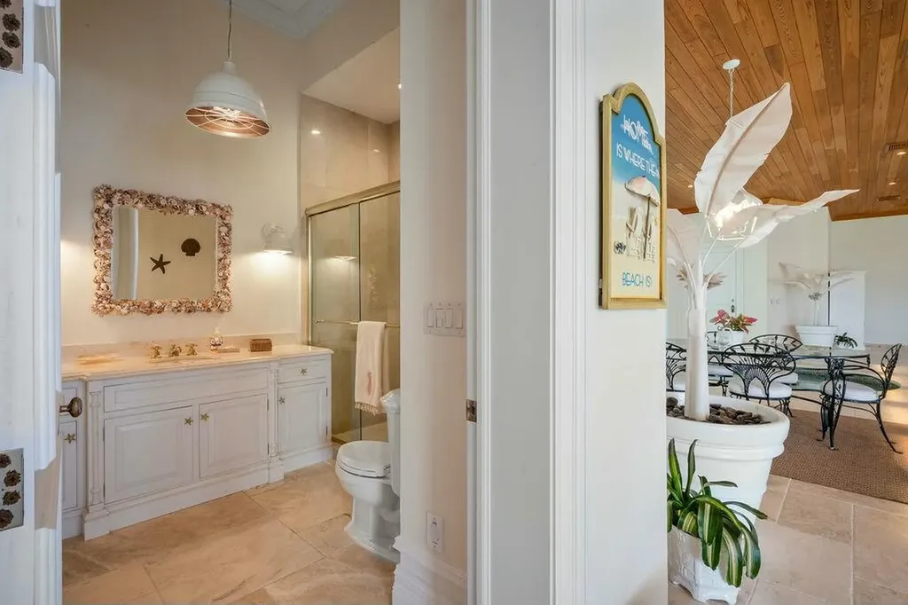 100 Harbor Way Jupiter Island FL 33455