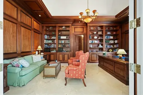 100 Harbor Way Jupiter Island FL 33455
