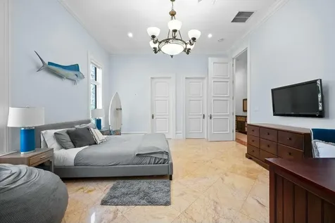 100 Harbor Way Jupiter Island FL 33455