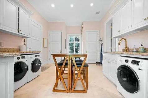 100 Harbor Way Jupiter Island FL 33455