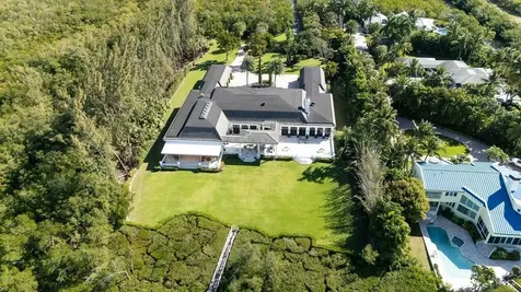 100 Harbor Way Jupiter Island FL 33455