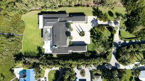 100 Harbor Way Jupiter Island FL 33455