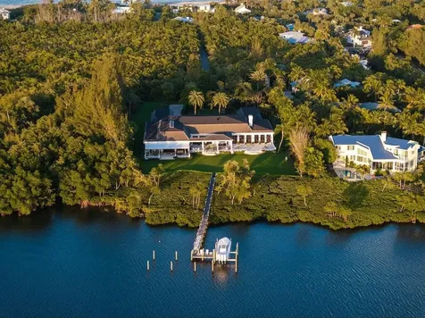 100 Harbor Way Jupiter Island FL 33455