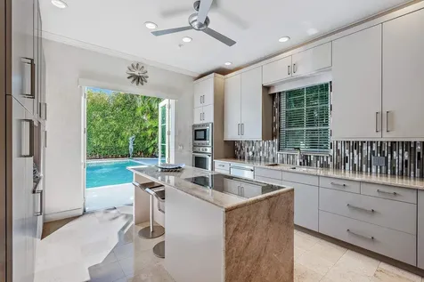 710 N County Road Palm Beach FL 33480