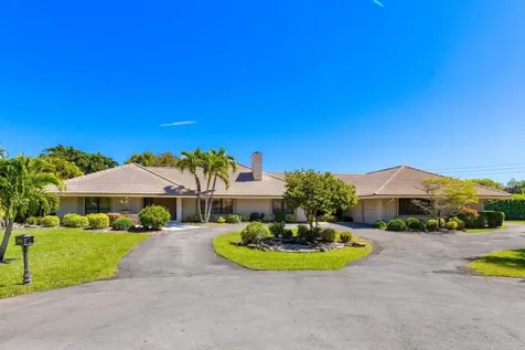 9351 NW 42nd Street Coral Springs FL 33065