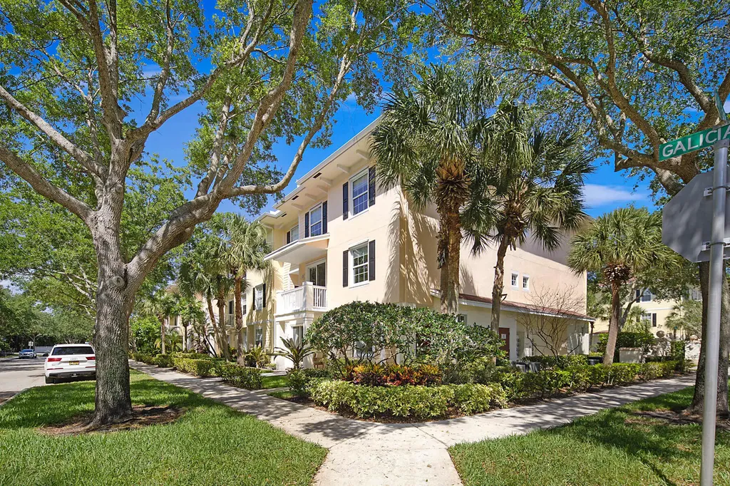 125 Galicia Way Jupiter FL 33458