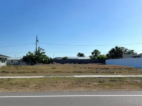 2491 Lake View Boulevard Port Charlotte FL 33948