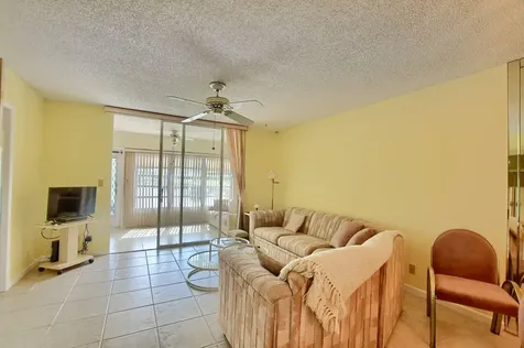 9244 Flynn Circle Boca Raton FL 33496