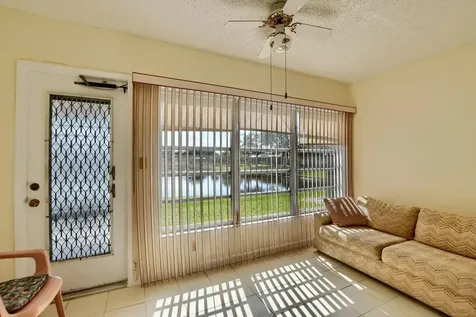 9244 Flynn Circle Boca Raton FL 33496