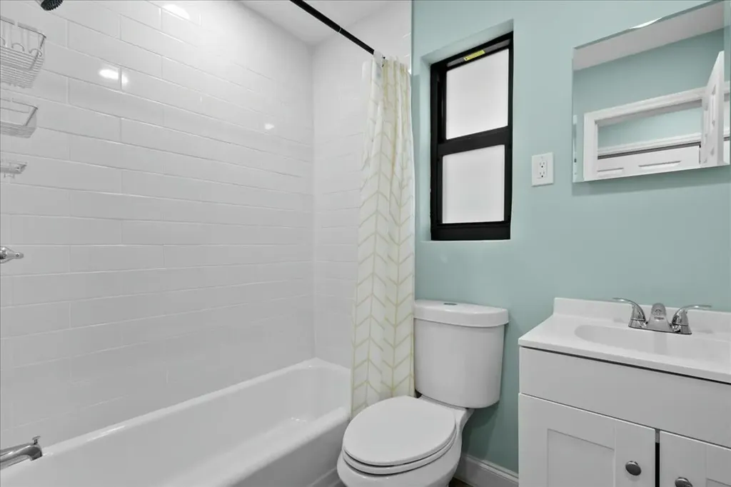 18 Adams Road Ocean Ridge FL 33435