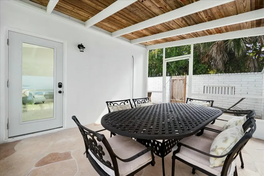 18 Adams Road Ocean Ridge FL 33435