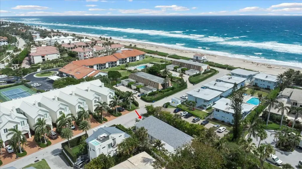 18 Adams Road Ocean Ridge FL 33435