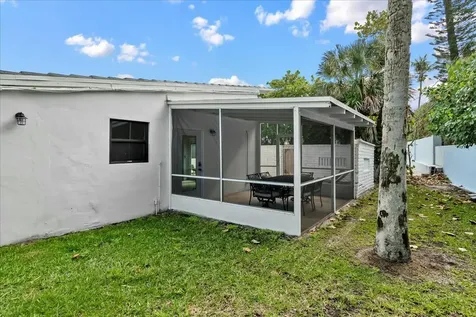 18 Adams Road Ocean Ridge FL 33435