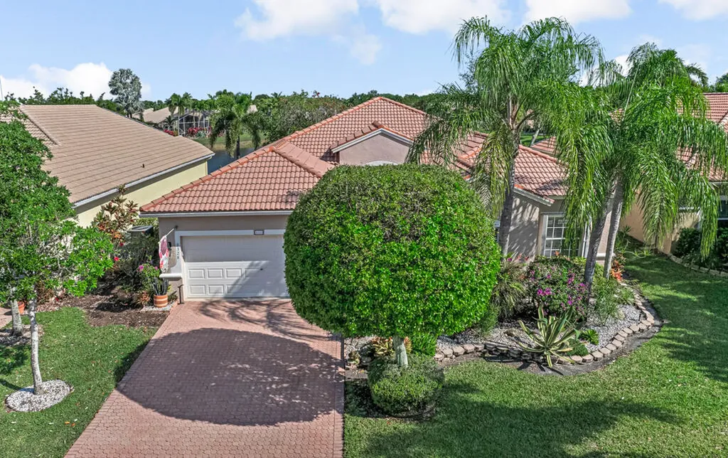 8328 Grand Messina Circle Boynton Beach FL 33472