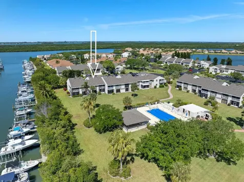 3212 S Lakeview Circle Fort Pierce FL 34949