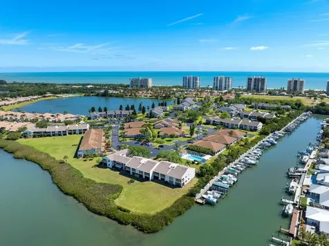 3212 S Lakeview Circle Fort Pierce FL 34949