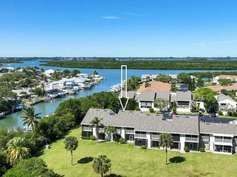 3212 S Lakeview Circle Fort Pierce FL 34949