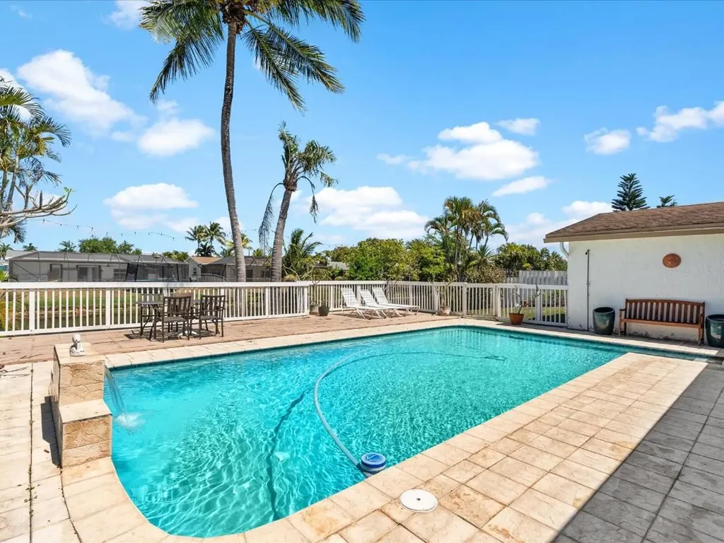 11455 NW 41st Street Sunrise FL 33323
