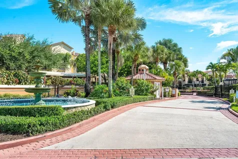 300 Uno Lago Drive Juno Beach FL 33408