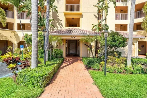 300 Uno Lago Drive Juno Beach FL 33408
