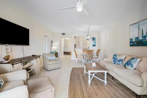 300 Uno Lago Drive Juno Beach FL 33408