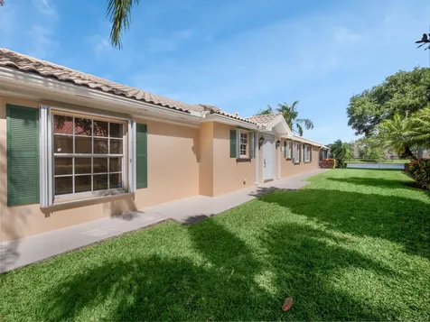 8359 Eleuthera Lane Wellington FL 33414