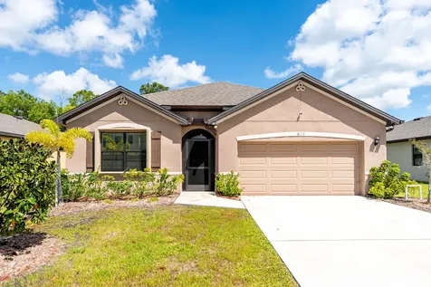6007 NW Regent Street Port St Lucie FL 34983