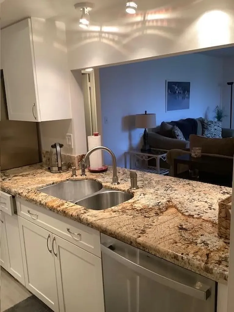 450 Egret Circle Delray Beach FL 33444