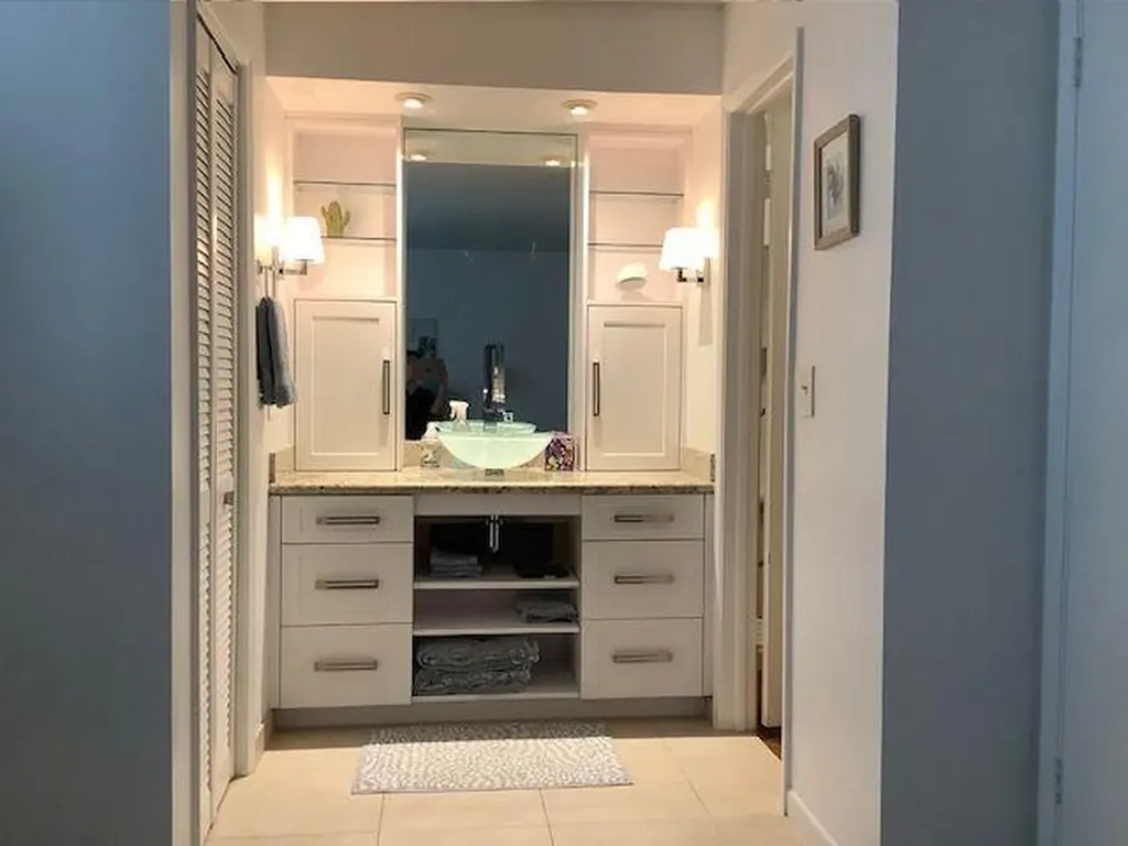 450 Egret Circle Delray Beach FL 33444
