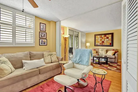 6461 NW 2nd Avenue Boca Raton FL 33487