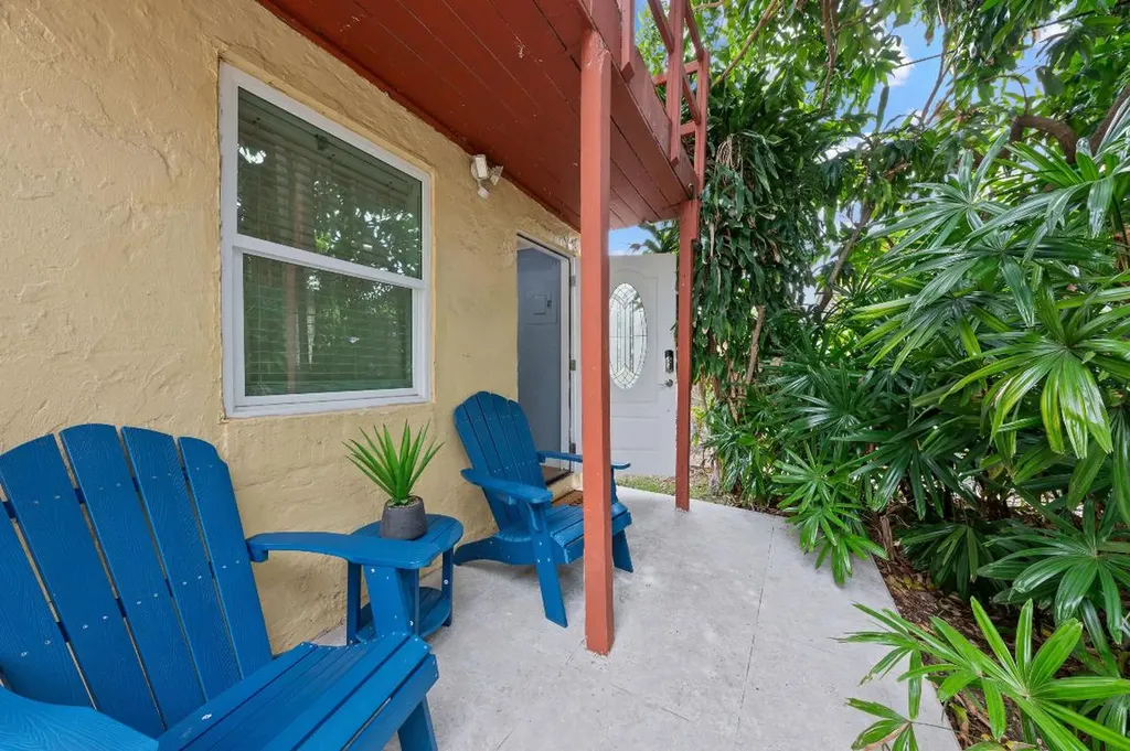 420 Avenida Alegre West Palm Beach FL 33405