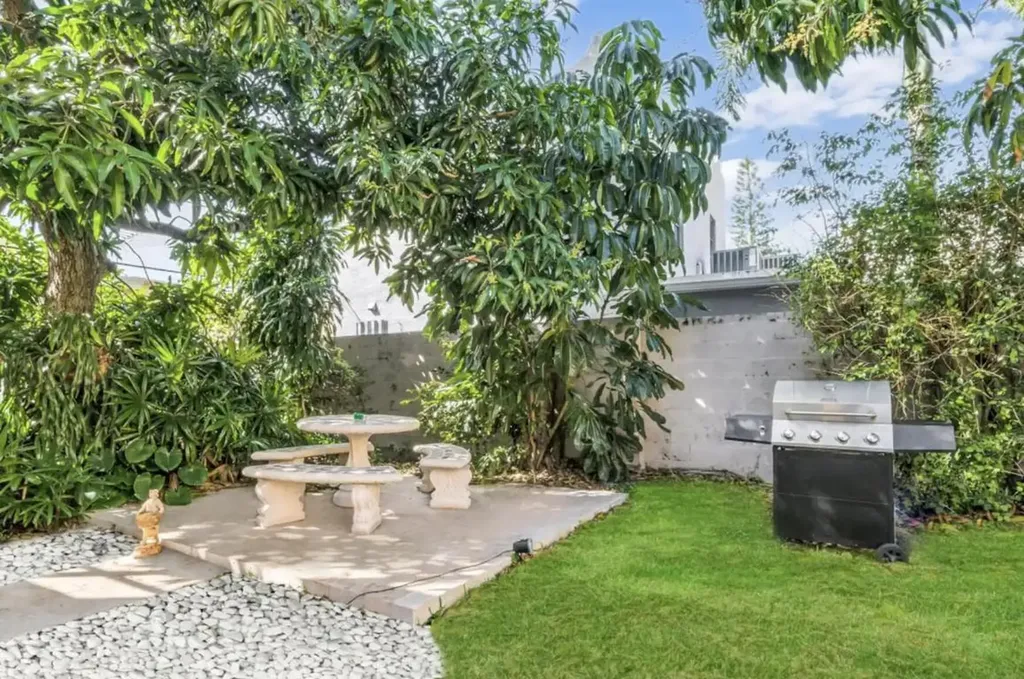 420 Avenida Alegre West Palm Beach FL 33405