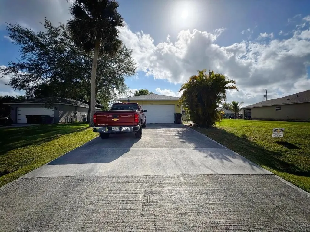 1925 SW Ember Street Port St Lucie FL 34953