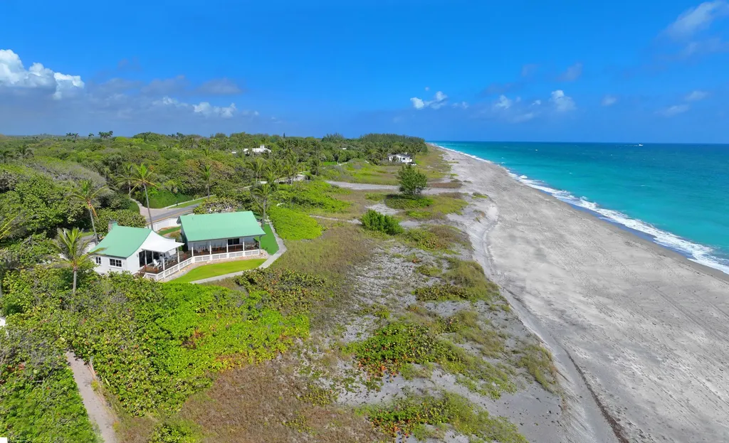 398 S Beach Road Jupiter Island FL 33455