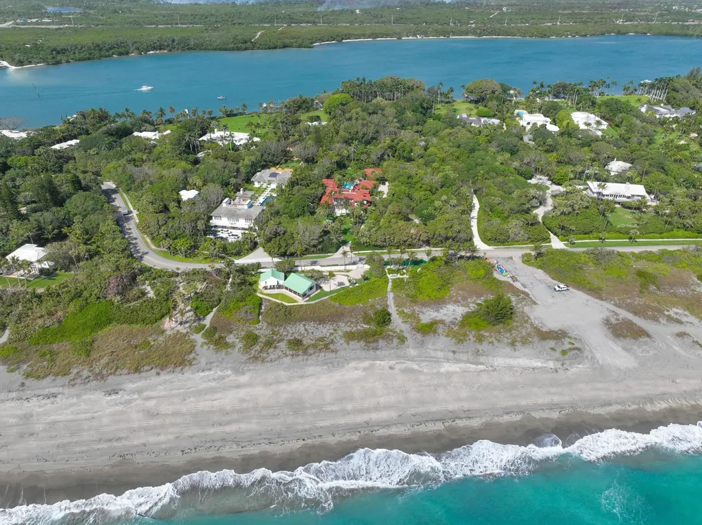 398 S Beach Road Jupiter Island FL 33455