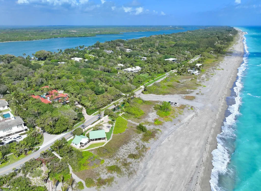 398 S Beach Road Jupiter Island FL 33455